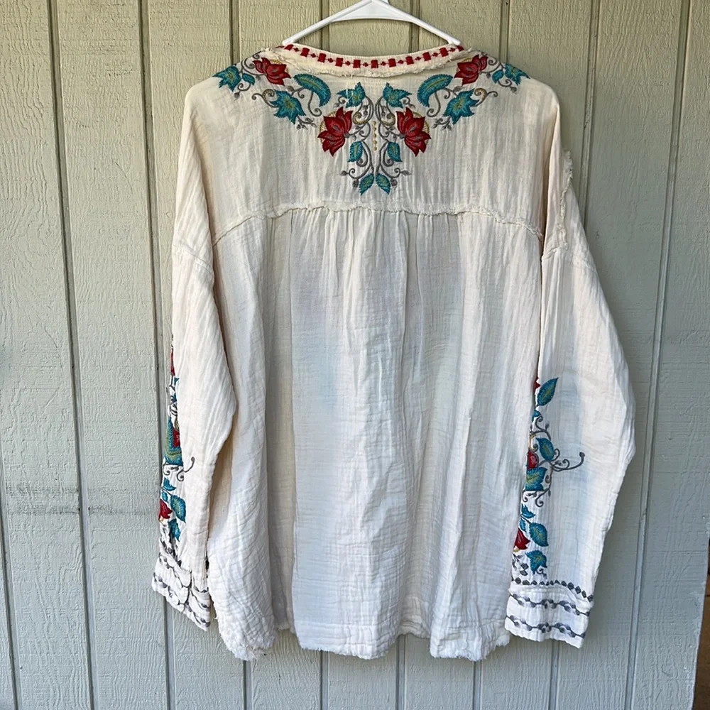 Johnny Was NWT embroidered blouse Deangelo Gauze top - Picture 8 of 9